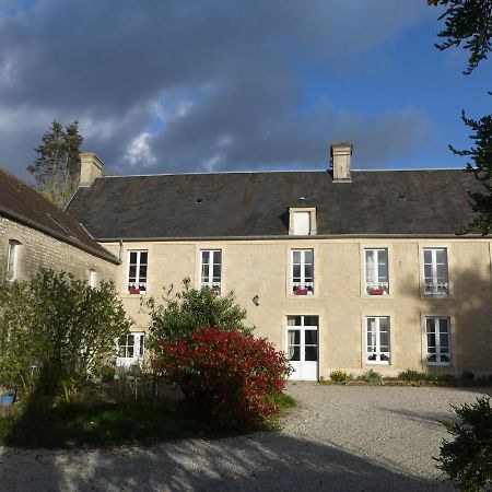 Mandeville-en-BessinDomaine De La Cour Vautier住宿加早餐旅馆 外观 照片