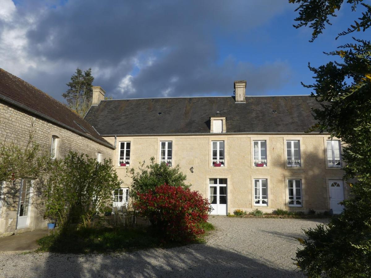 Mandeville-en-BessinDomaine De La Cour Vautier住宿加早餐旅馆 外观 照片