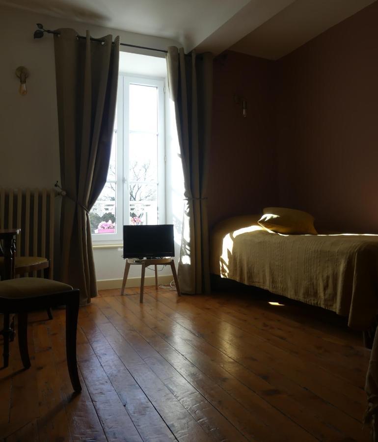 Mandeville-en-BessinDomaine De La Cour Vautier住宿加早餐旅馆 外观 照片