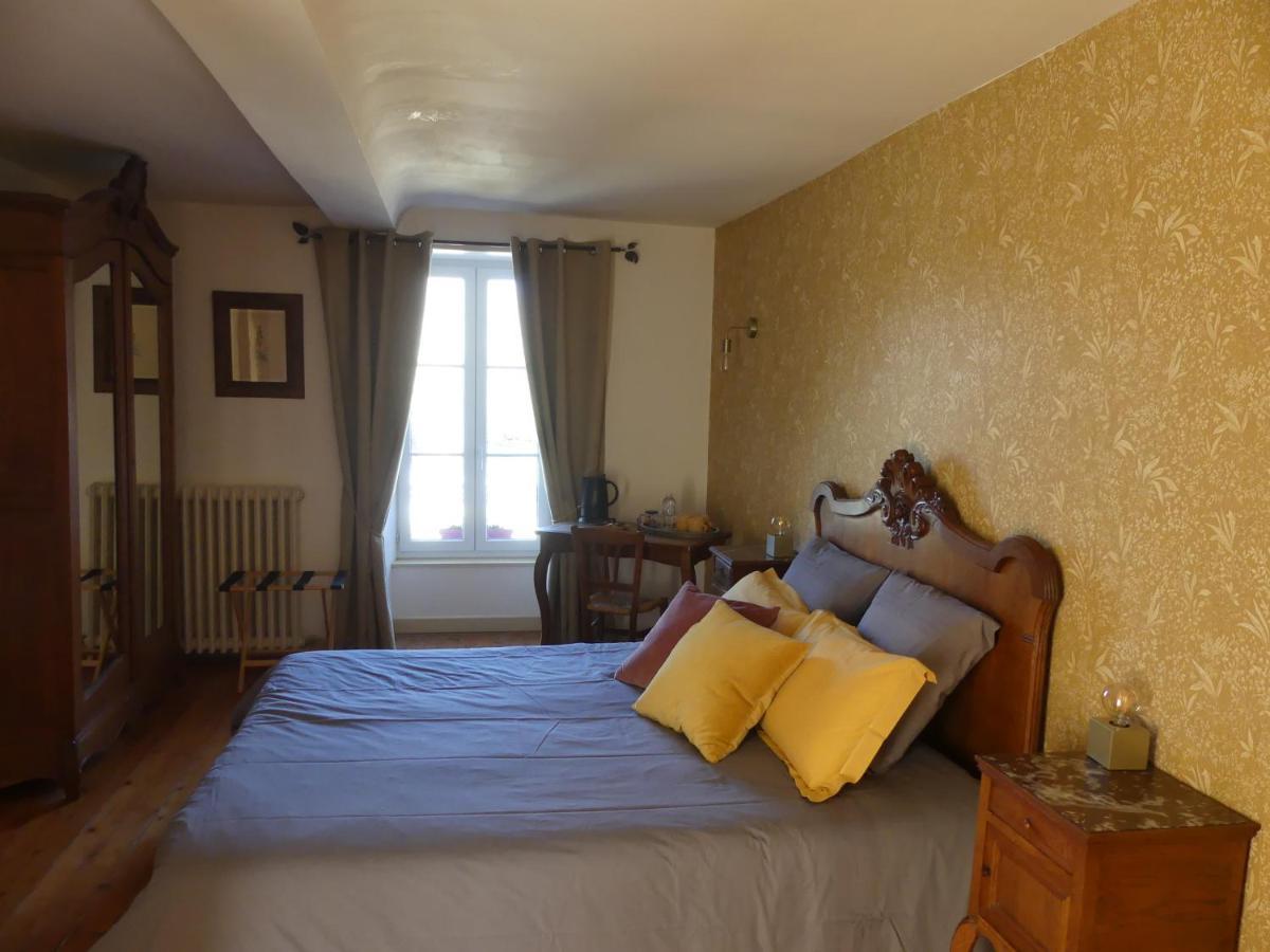 Mandeville-en-BessinDomaine De La Cour Vautier住宿加早餐旅馆 外观 照片