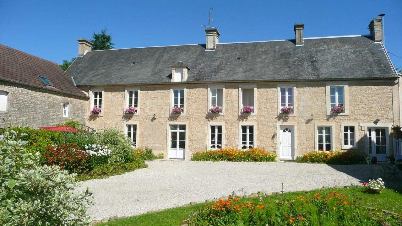 Mandeville-en-BessinDomaine De La Cour Vautier住宿加早餐旅馆 外观 照片